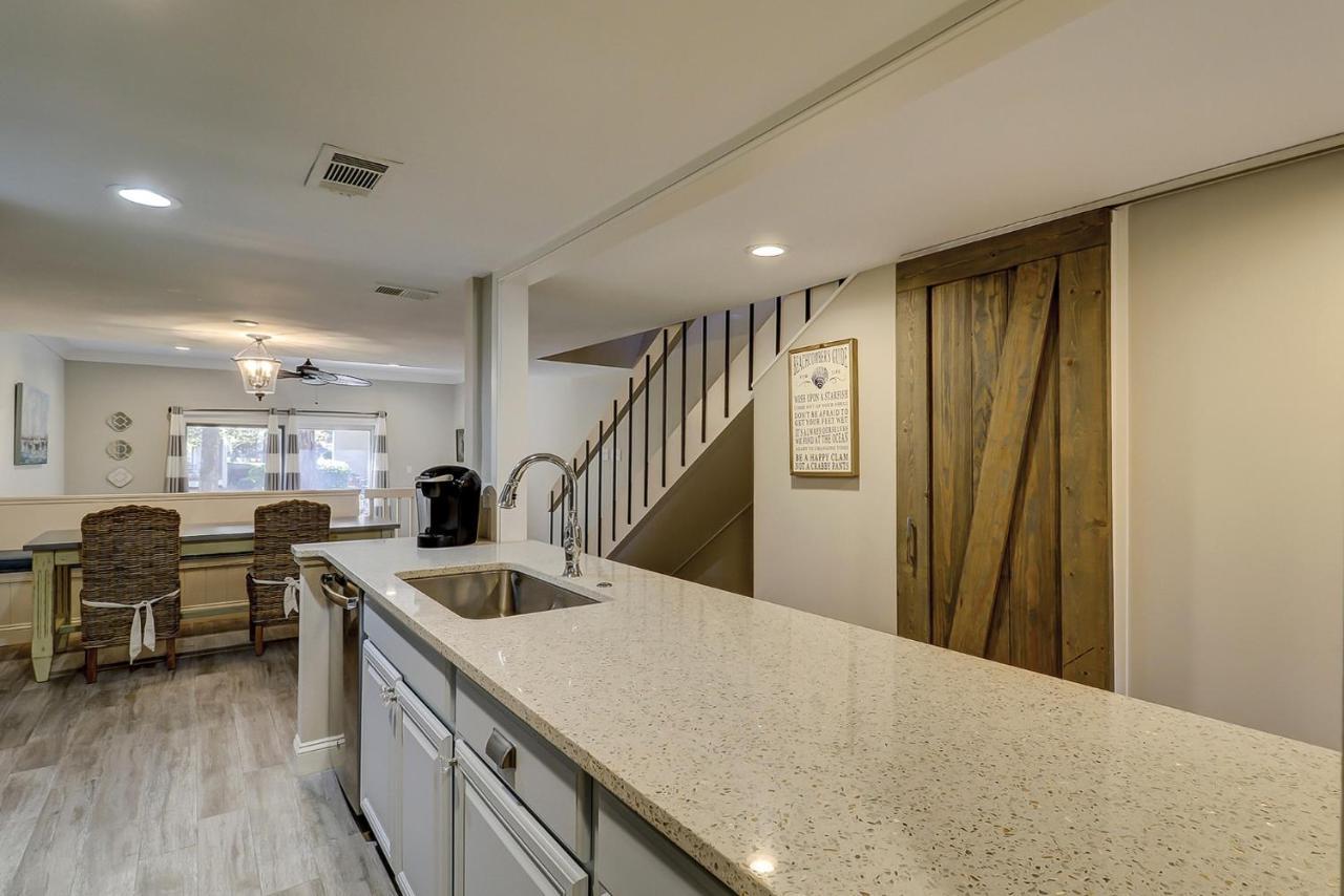 Luxury Updated New Kitchen New Floors, New Tvs, Bikes & Beach Gear Included Hilton Head Island Exteriör bild